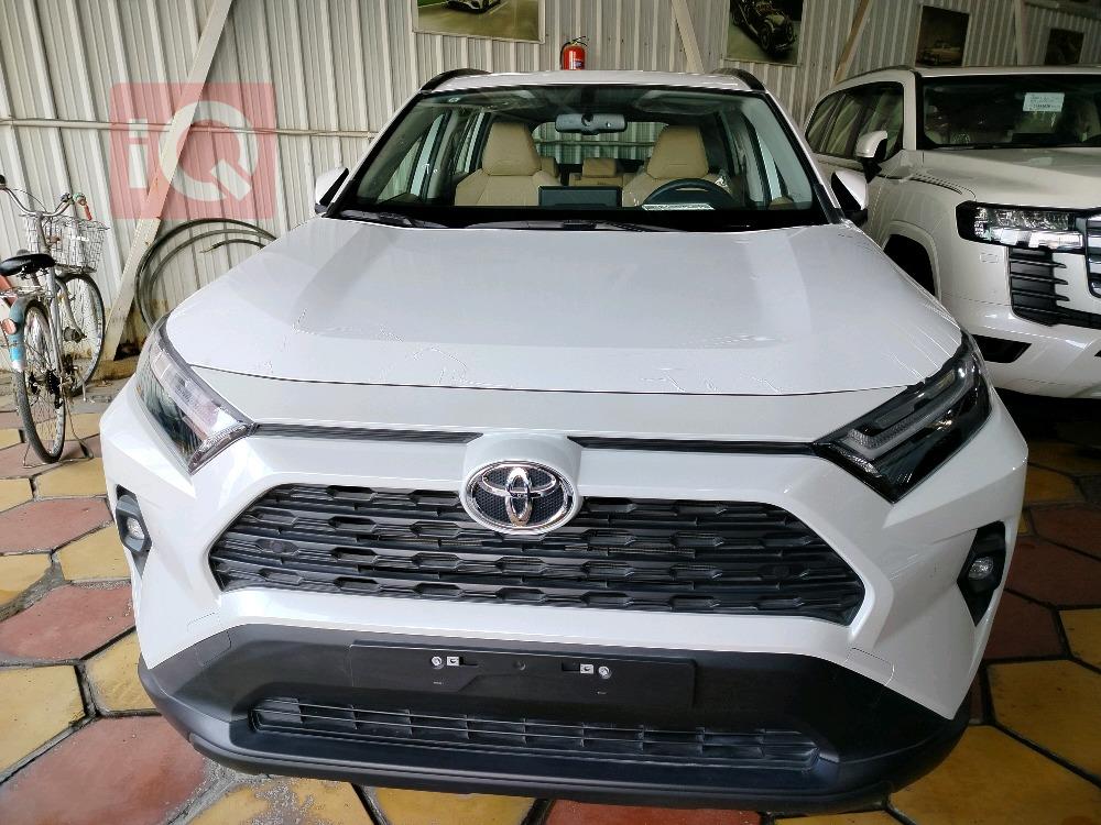 تويوتا راف 4